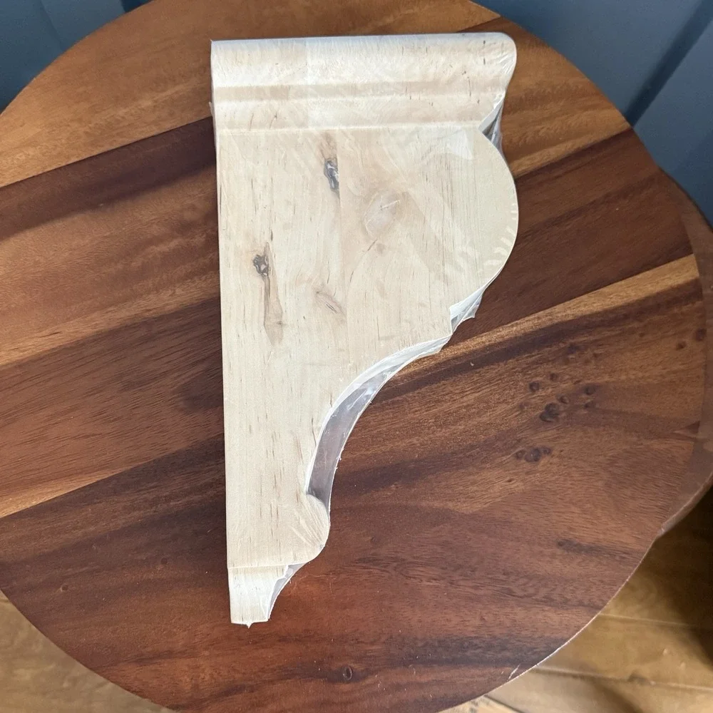 Hardwood Resources DuBois Ogee‎ Scroll Corbel 12